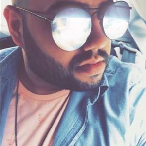 Meet your Posher, Felix